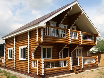 Дом из дерева.