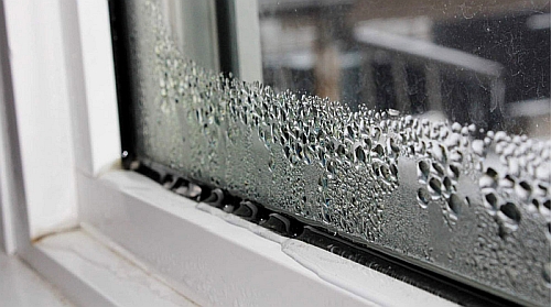 Плачущее окно.